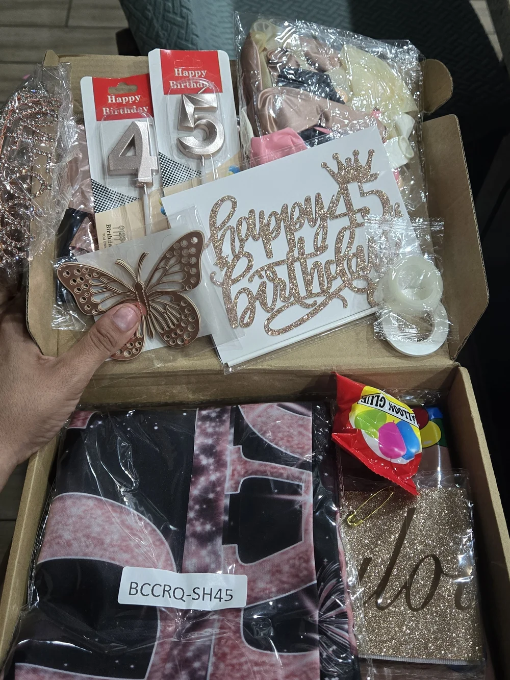 Source Unknown Rose Gold, Black & White 45th Birthday Backdrop and Balloon Kit